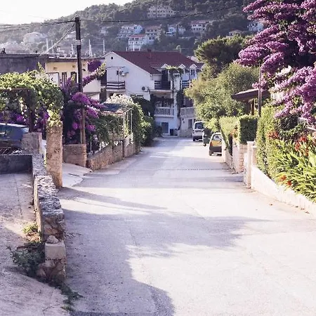Apartment Emanuela Jelsa (Hvar)