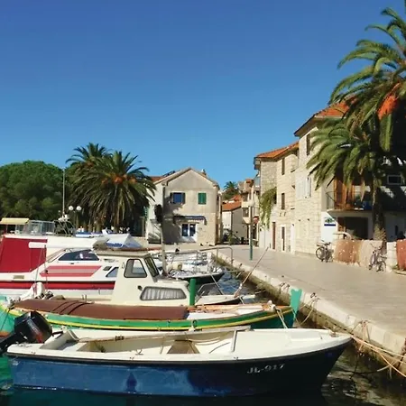 Emanuela Jelsa (Hvar)